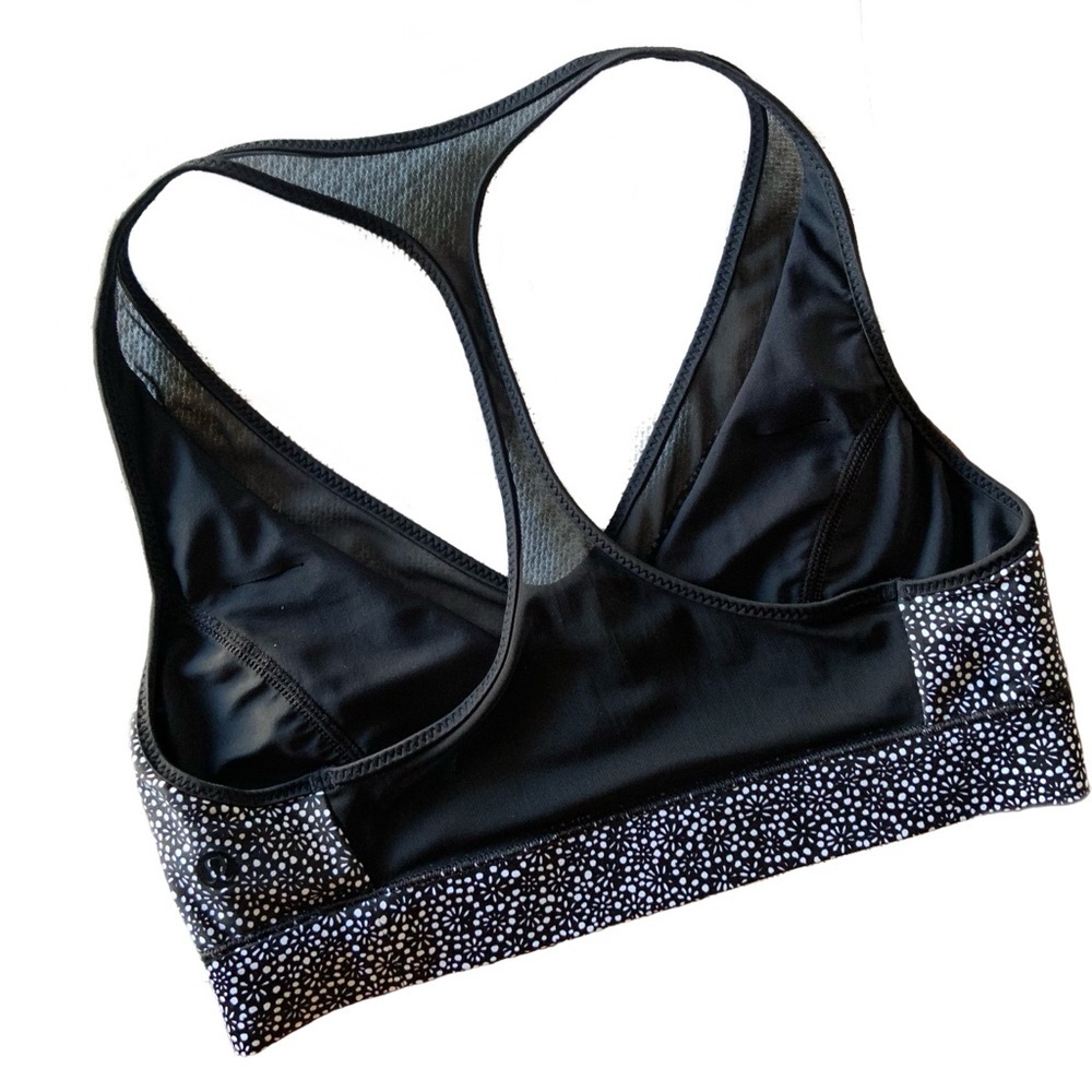 Lululemon Race With Me Top         
Swim Top/Sports Bra 
Freckle Flower Black - Picture 4 of 10